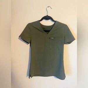 Figs Olive Green Short Sleeve Scrub Top XXS